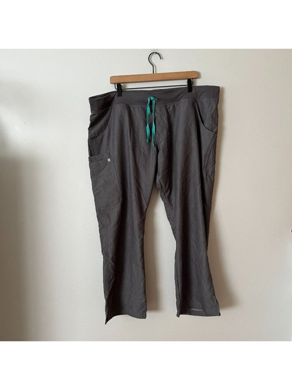 Figs Kade Cargo Straight Leg Gray Scrub Pants Women's Size XXL Petite
